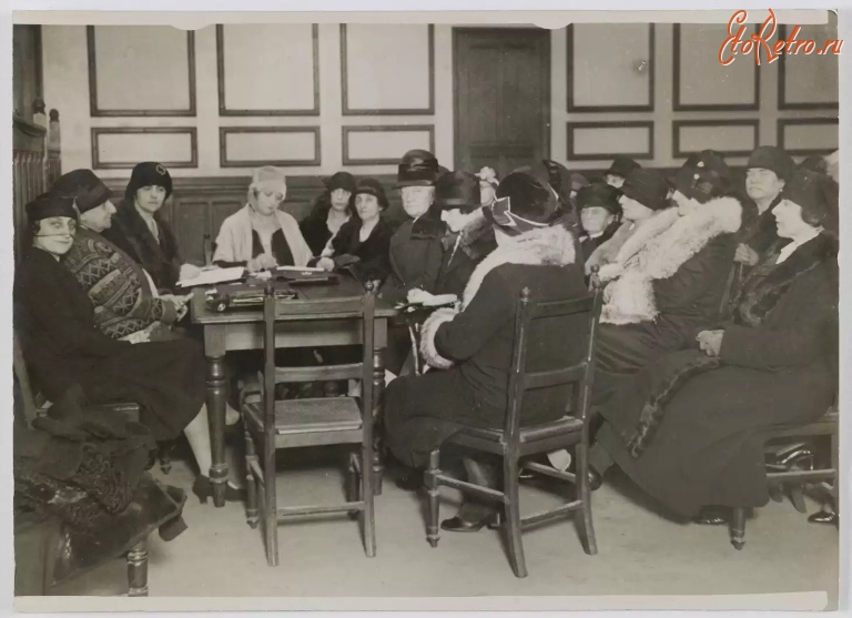 Ретро знаменитости - Национальный Совет женщин Франции, 1929