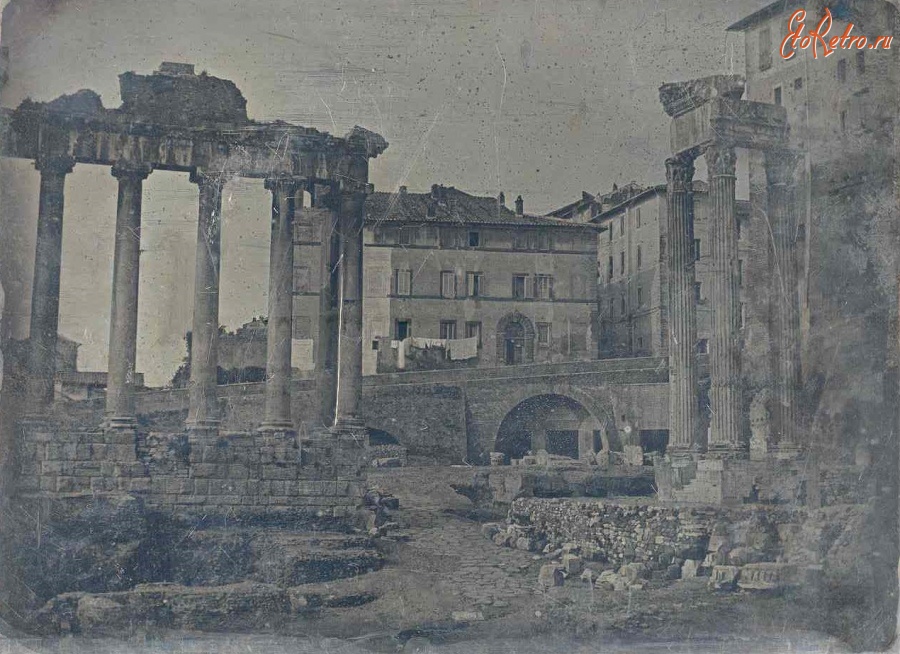 Рим - Tempio di Saturno Италия , Лацио , Провинция Рим , Рим