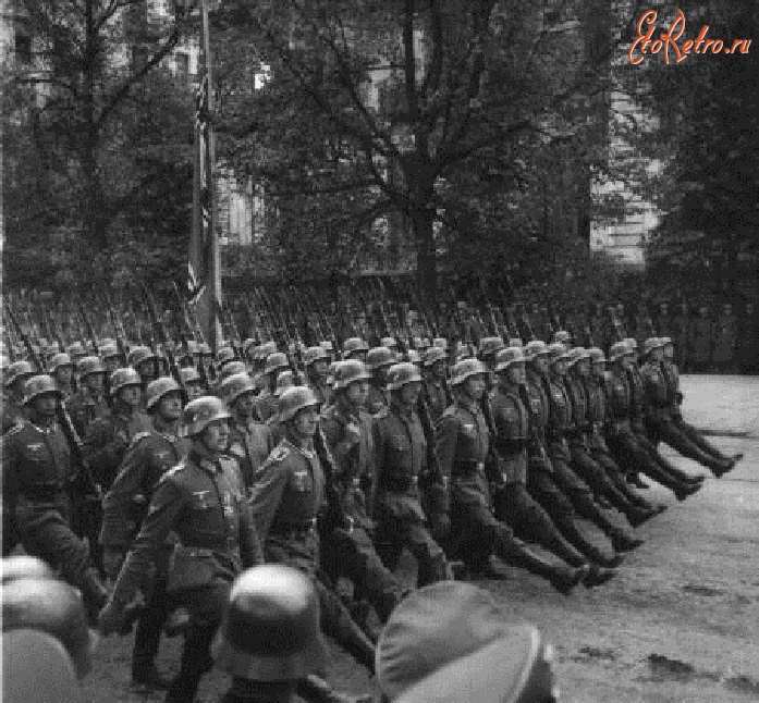 Варшава - Парад немецких войск в Варшаве по случаю приезда Гитлера, 5 октября