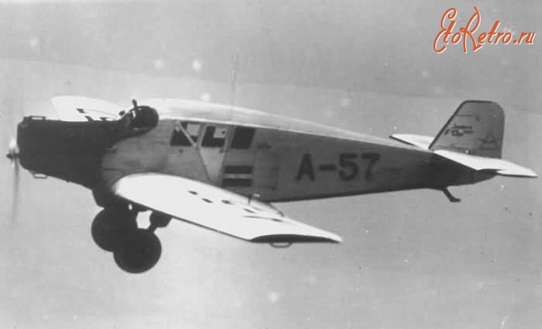 Авиация - Металлический Junkers F-13 - один из знаковых самолетов в истории гражданской авиации