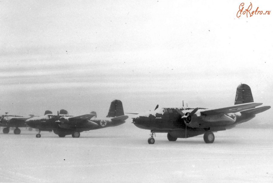 Авиация - Бомбардировщики Douglas A-20 ждут погоды на трассе Алсиба. 1942-1945