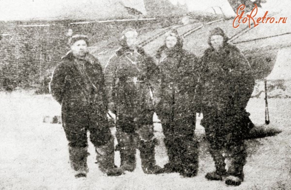 Авиация - Экипаж самолёта ПС-7 перед вылетом из бухты Нагаева к геологам. 1932-1936