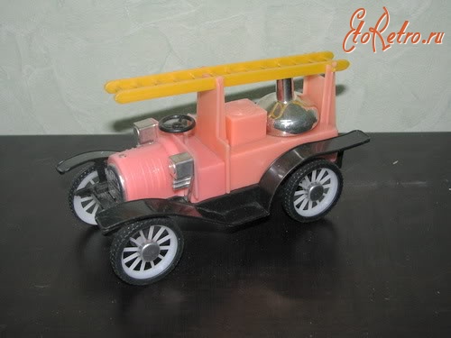 Советские игрушечные машины