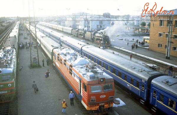 Железная дорога (поезда, паровозы, локомотивы, вагоны) - Станция Зима.Транссиб.Иркутская область.