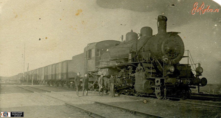 Железная дорога (поезда, паровозы, локомотивы, вагоны) - Паровоз Еф-60 с грузовым составом.