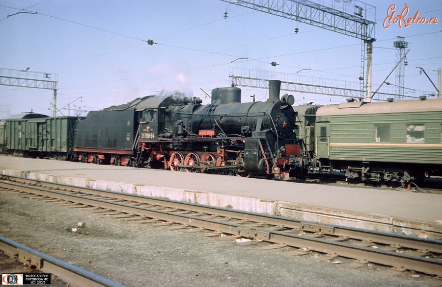 Железная дорога (поезда, паровозы, локомотивы, вагоны) - Паровоз Эр769-94 на ст.Свердловск-Пассажирский.