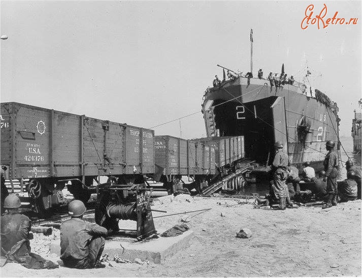 Железная дорога (поезда, паровозы, локомотивы, вагоны) - Доставка вагонов при высадке союзников в Нормандии.