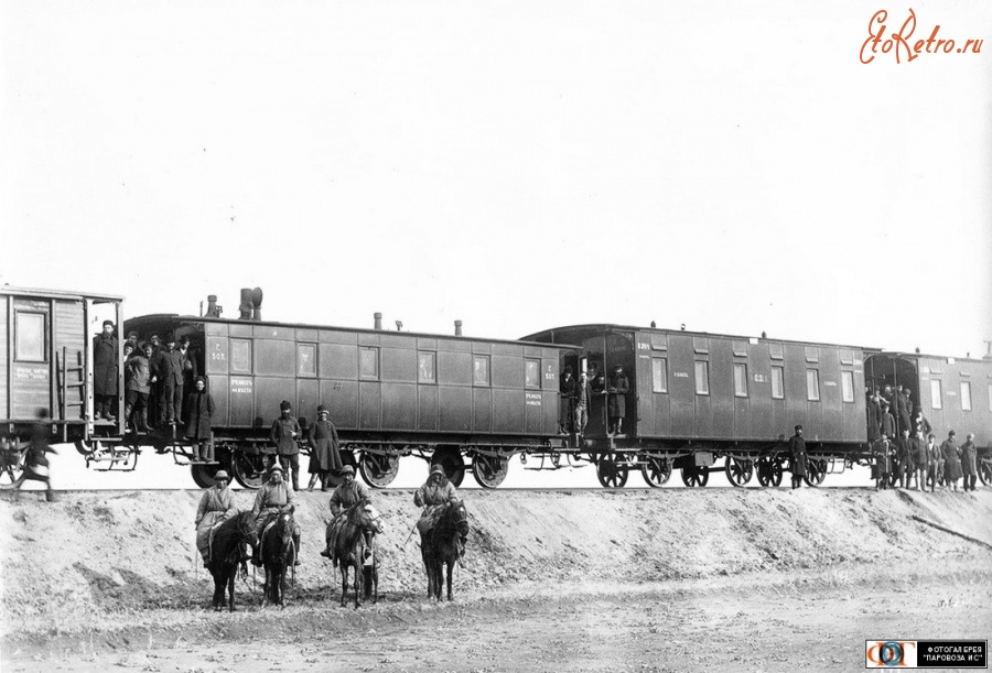 Железная дорога (поезда, паровозы, локомотивы, вагоны) - Поезд на Транссибе в казахских степях