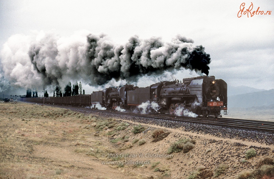 Железная дорога (поезда, паровозы, локомотивы, вагоны) - Двойная тяга,Китай