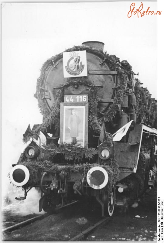 Железная дорога (поезда, паровозы, локомотивы, вагоны) - Праздничный паровоз BR44 116