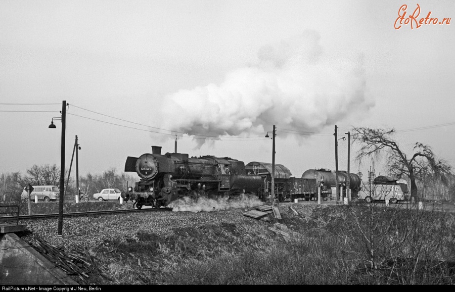 Железная дорога (поезда, паровозы, локомотивы, вагоны) - Паровоз BR52 типа 1-5-0 с поездом