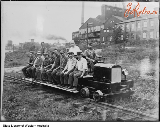 Железная дорога (поезда, паровозы, локомотивы, вагоны) - Дрезина на базе Ford Model T