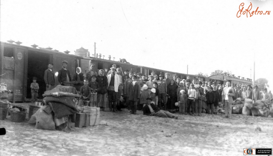 Железная дорога (поезда, паровозы, локомотивы, вагоны) - Прибытие эшелона с голодающими на ст.Оренбург