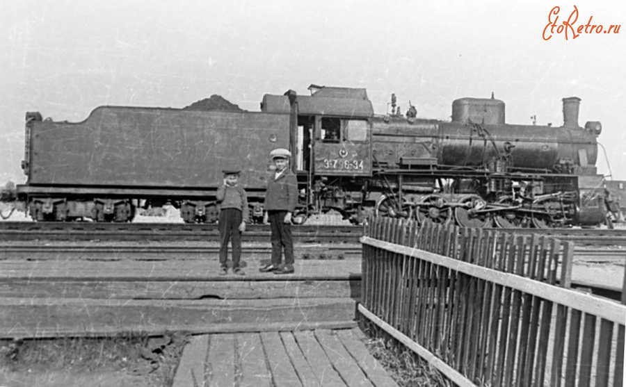 Железная дорога (поезда, паровозы, локомотивы, вагоны) - Паровоз Эр796-34 на ст.Алатырь