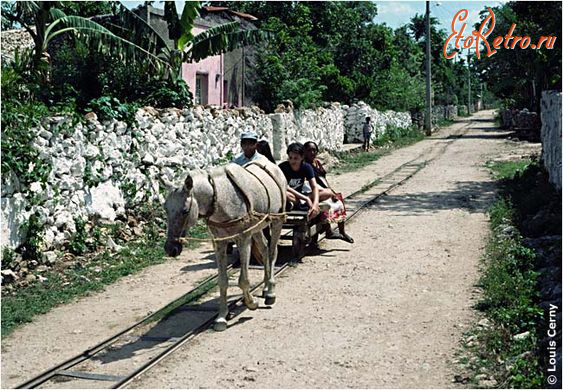 Железная дорога (поезда, паровозы, локомотивы, вагоны) - Албанская конка