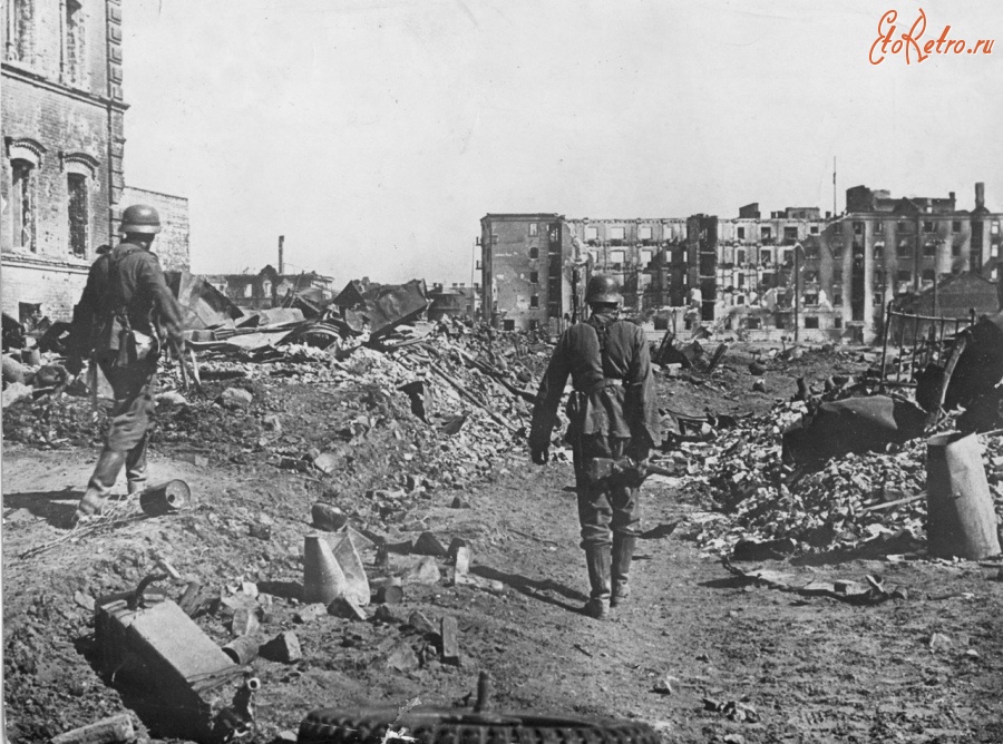 Войны (боевые действия) - Stalingrad ruins