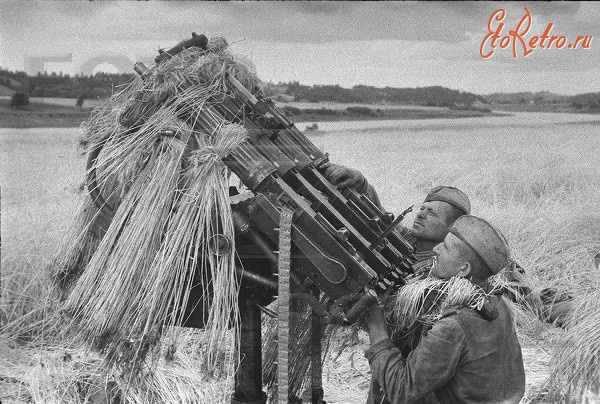 Войны (боевые действия) - На реке Неман. Август. 1944 год