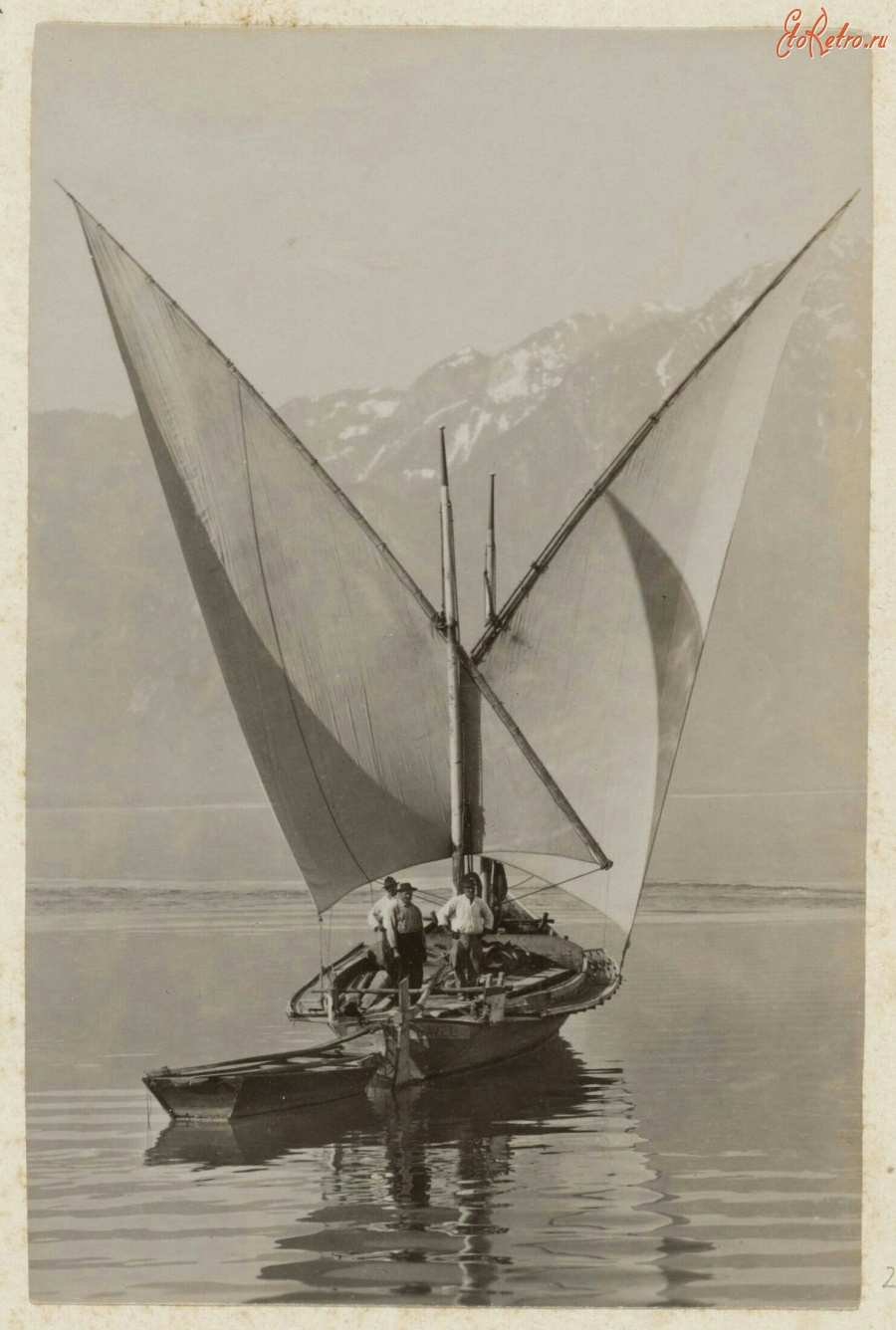 Корабли - Парусная лодка на Женевском озере