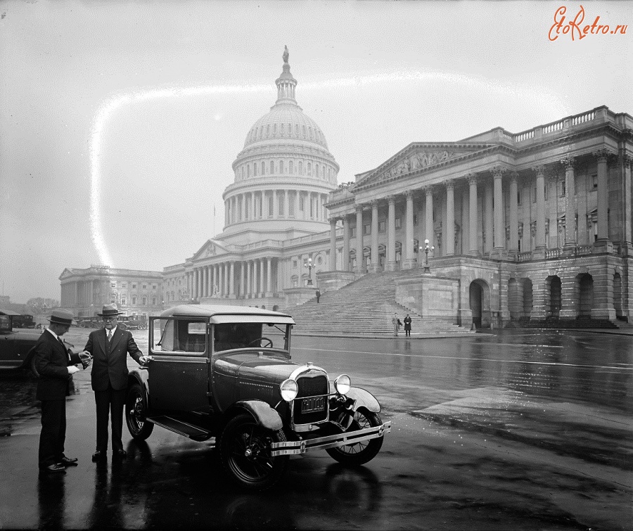Вашингтон - Ford Motor Co. new Ford at Capitol, [Washington, D.C.] США , Вашингтон (округ Колумбия)