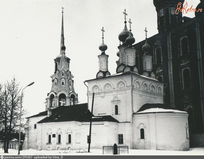 Рязань - Спасо–Преображенский монастырь. Церковь Богоявления Господня.