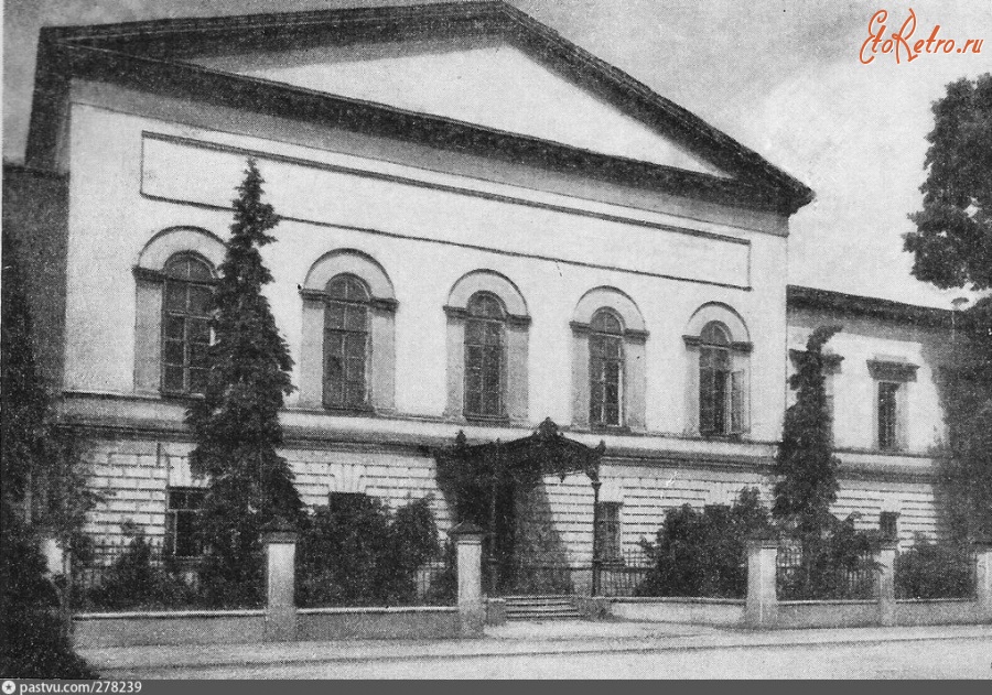 Рязань - Здание бывшей Духовной семинарии