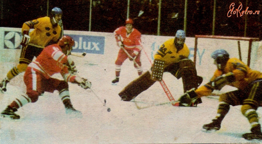 Спорт - Чемпионат мира по хоккею 1973 года в Москве