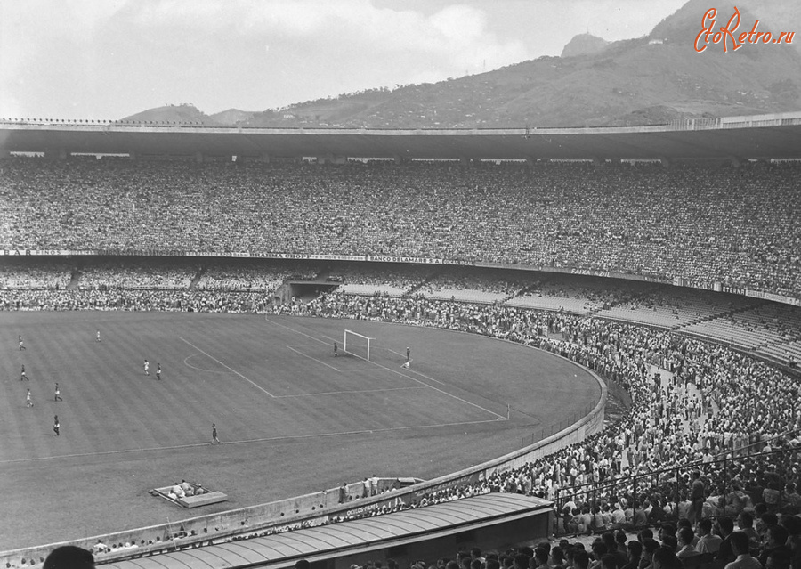 Спорт - Финал чемпионата мира по футболу между сборными Бразилии и Уругвая 1950 г.