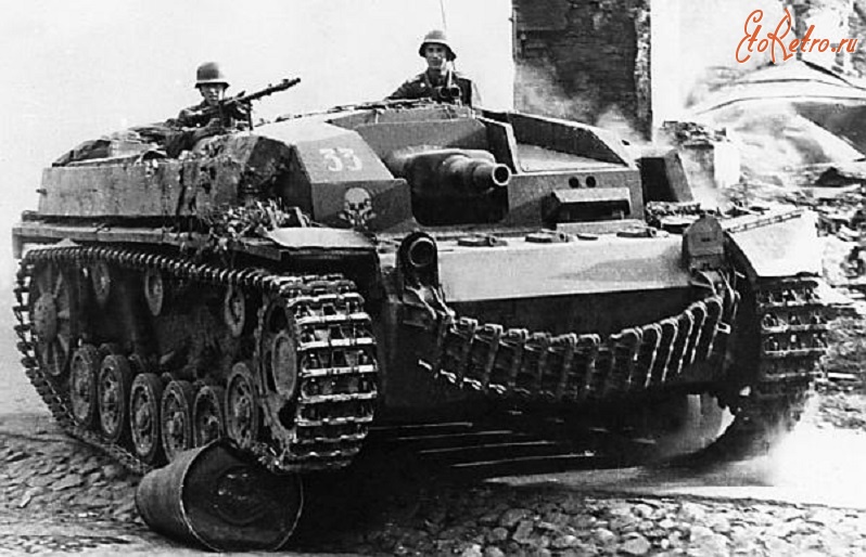 Военная техника - Штурмовое орудие StuG III из состава 191-го дивизиона. Восточный фронт, 1941 год.