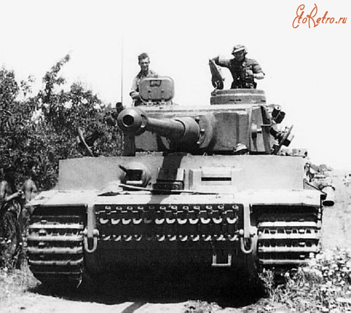 Военная техника - Танк «Тигр» из 504-го тяжелого танкового батальона выдвигается к линии фронта. Тунис, февраль 1943 года