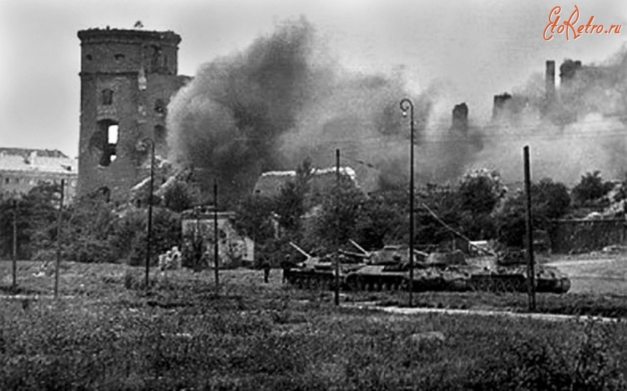 Калининград - Калининград. Танковая атака на Замок.