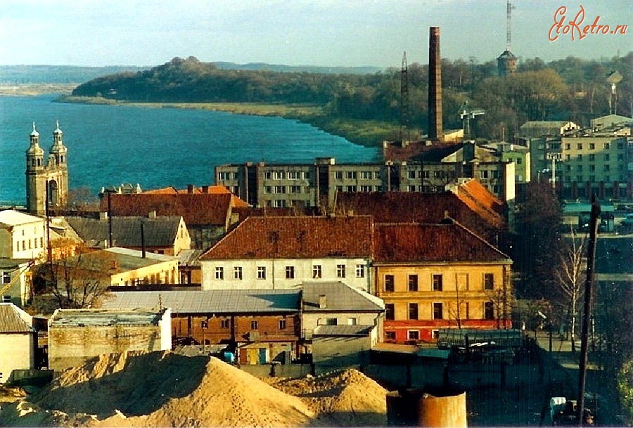 Советск - 1994 г. Вид с западной стороны на старый город (Altstadt) и южный портал моста Королевы Луизы