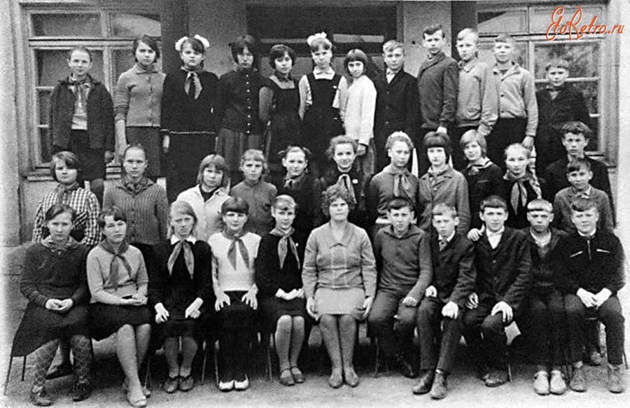 Гусев - Гусев. Школа №3 6 класс. 1966 год.