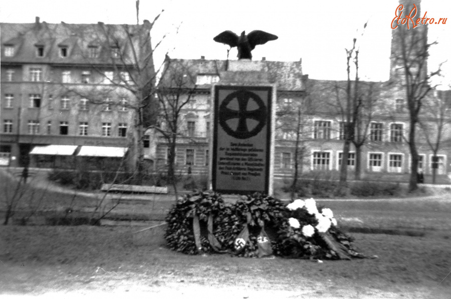 Гусев - Gumbinnen.  Denkmal der im Weltkrieg Gefallen.