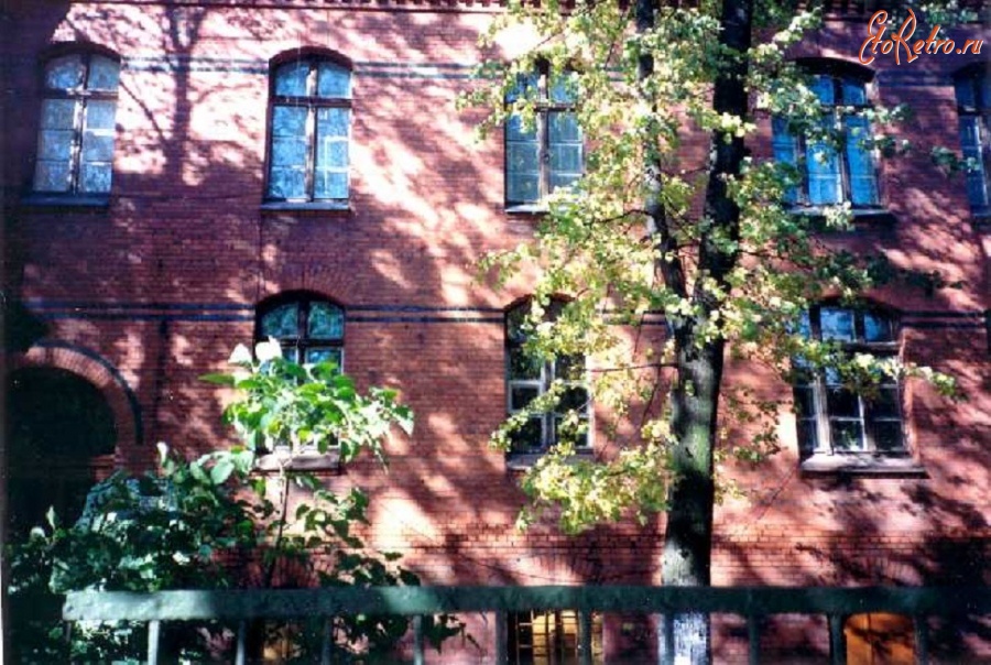 Гвардейск - Фасад школы со стороны ул. Калининградская