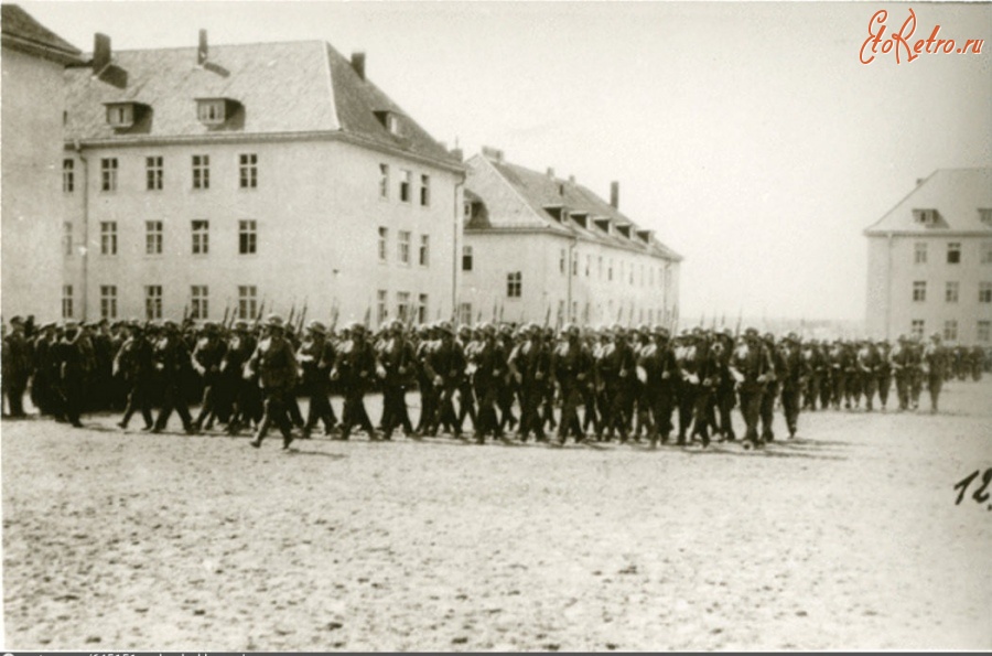 Багратионовск - Preussisch Eylau, Infanterie-Kaserne, Parade