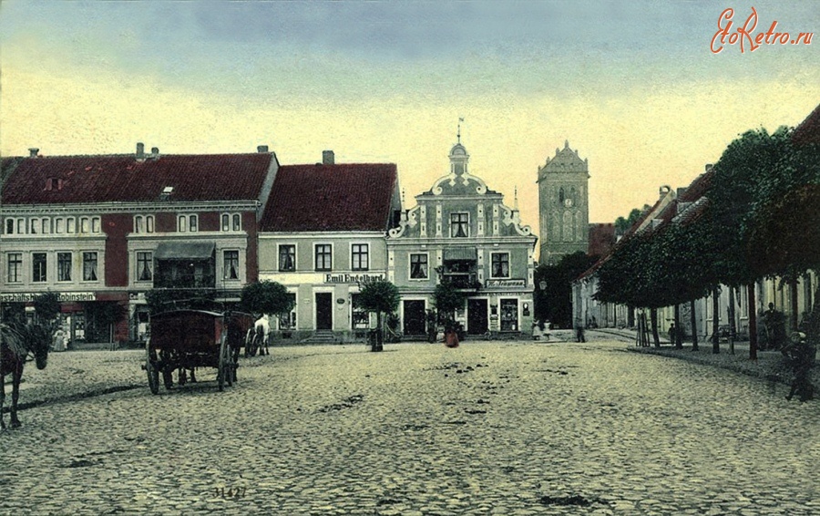Правдинск - Gerdauen. Markt mit Kirchenstrasse.