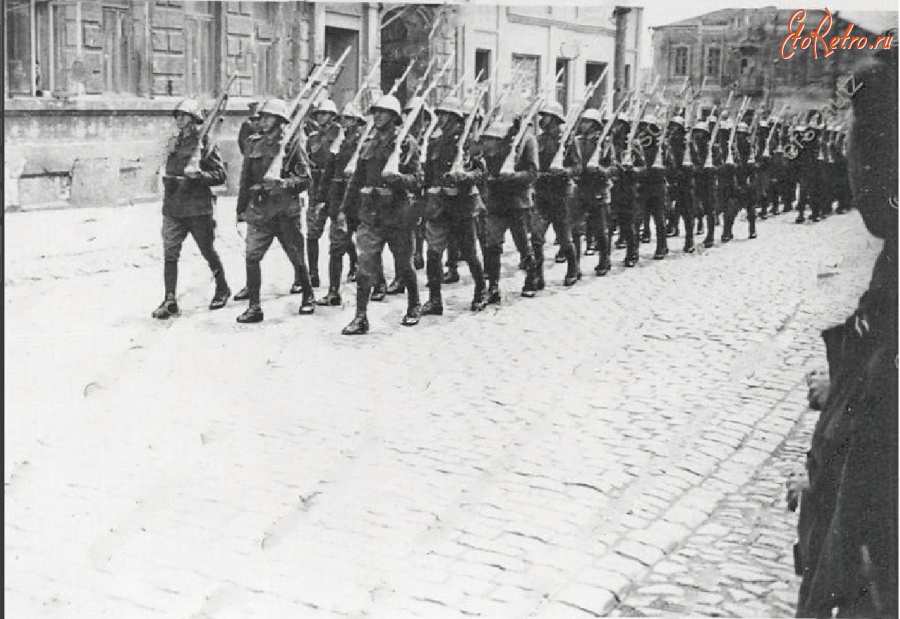 Мелитополь - Мелитополь Парад румынских войск