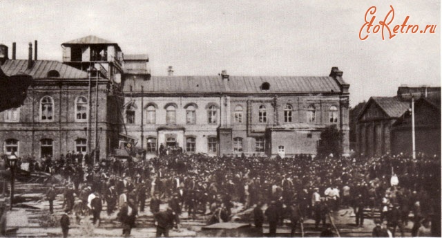 Коломна - Забастовка рабочих Коломенского завода.