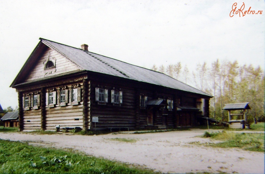 Кострома - Дом в музее деревянного народного зодчества 1980 год.