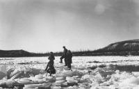 Магаданская область - Река Колыма.  Шуга идёт. 1946
