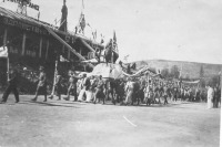 Магадан - Праздничная демонстрация в Магадане. 1935-1938
