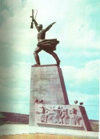 Яхрома - Памятник воину-освободителю