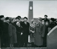 Саратовская область - Ю.А.Гагарин на месте приземления