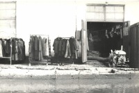 Корсаков - Просушка педметов верхней одежды со складов корсаковской оптово-торговой базы после урагана Филлис.