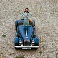 Ретро автомобили - Девушки и автомобили 70-х