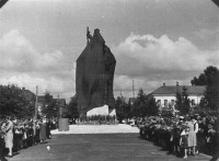 Осташков - Открытие памятника Партизанам в г.Осташкове