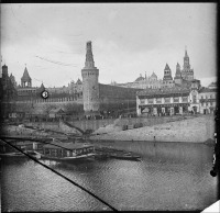 Москва - Московский Кремль после обстрела большевиками в 1917 году.