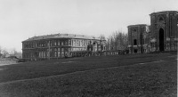 Москва - Царицыно. Хлебный дом, Галерея-ограда с Фигурной аркой, Большой дворец
