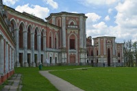 Москва - Царицыно. Вид от Фигурной арки на Большой дворец