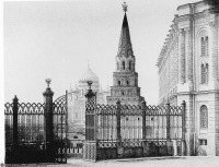 Москва - Вид на Оружейную палату и храм Христа 1885—1895, Россия, Москва,